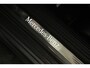 Mercedes-Benz B-klasse 200 Premium AMG Full-led Navigatie Carbon
