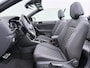 Volkswagen T-Roc Cabrio 1.5 TSI R-Line Karmann edition | Leder | 18" | Trekhaak | Stoelverwarming | Navigatie | Carplay |