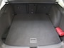 Volkswagen Golf Variant 1.5 eTSI Life Business | Trekhaak | Stoel- en stuurwielverwarming | Adaptieve cruise control | Navigatie | 3-zone airco | CarPlay | Parkeersensoren |