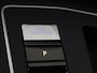 Volkswagen Golf Variant 1.5 eTSI Life Business | Trekhaak | Stoel- en stuurwielverwarming | Adaptieve cruise control | Navigatie | 3-zone airco | CarPlay | Parkeersensoren |