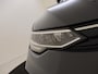 Volkswagen Golf Variant 1.5 eTSI Life Business | Trekhaak | Stoel- en stuurwielverwarming | Adaptieve cruise control | Navigatie | 3-zone airco | CarPlay | Parkeersensoren |