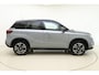 Suzuki Vitara 1.4 Boosterjet Style Smart Hybrid 129pk | Panoramadak | Trekhaak | Climate Control | Cruise Control Adaptief | Camera | Stoelverwarming | Navigatie | Parkeersensoren