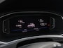 Volkswagen T-Roc 1.5 TSI SPORT BUSINESS R / ACC / CAMERA / TREKHAAK / 17"