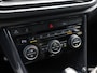 Volkswagen T-Roc 1.5 TSI SPORT BUSINESS R / ACC / CAMERA / TREKHAAK / 17"