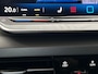 Volkswagen Golf Life Edition 1.5 TSI 115pk Adaptive cruise control, Achteruitrijcamera, Stoelverwarming, App connect, LED koplampen, Parkeersensoren, Airco, DAB, Radio