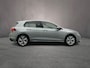 Volkswagen Golf Life Edition 1.5 TSI 115pk Adaptive cruise control, Achteruitrijcamera, Stoelverwarming, App connect, LED koplampen, Parkeersensoren, Airco, DAB, Radio