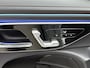 Mercedes-Benz E-klasse Estate 300 e AMG Plug-In Hybride Luchtvering | AMG Line Night Pakket | Trekhaak | 20 Inch AMG Velgen | Parkeerpakket met 360°-camera. Inclusief 24 maanden MB Certified garantie voor Europa.