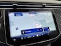 Mercedes-Benz E-klasse Estate 300 e AMG Plug-In Hybride Luchtvering | AMG Line Night Pakket | Trekhaak | 20 Inch AMG Velgen | Parkeerpakket met 360°-camera. Inclusief 24 maanden MB Certified garantie voor Europa.