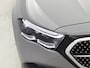 Mercedes-Benz E-klasse Estate 300 e AMG Plug-In Hybride Luchtvering | AMG Line Night Pakket | Trekhaak | 20 Inch AMG Velgen | Parkeerpakket met 360°-camera. Inclusief 24 maanden MB Certified garantie voor Europa.