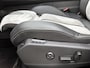 Peugeot 3008 1.6 HYbrid 225pk GT Automaat | Elektrisch Verstelb. Bestuurdersstoel | Schuif-/kanteldak | Elektrische Klep | Navigatie | Adaptieve Cruise Control | Stoelverwarming | Camera | 19"LMV | Dodehoekdetectie | Keyless Entry/Start |