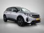 Peugeot 3008 1.6 HYbrid 225pk GT Automaat | Elektrisch Verstelb. Bestuurdersstoel | Schuif-/kanteldak | Elektrische Klep | Navigatie | Adaptieve Cruise Control | Stoelverwarming | Camera | 19"LMV | Dodehoekdetectie | Keyless Entry/Start |