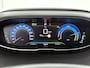 Peugeot 3008 1.6 HYbrid 225pk GT Automaat | Elektrisch Verstelb. Bestuurdersstoel | Schuif-/kanteldak | Elektrische Klep | Navigatie | Adaptieve Cruise Control | Stoelverwarming | Camera | 19"LMV | Dodehoekdetectie | Keyless Entry/Start |