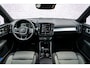 Volvo XC40 1.5 T4 Plug-in Hybrid Plus Bright | PHEV | Achteruitrijcamera | Harman Kardon Audio | Keyless Entry | Elektrische Achterklep | Navigatie | Apple Carplay | Android Auto | Elektrisch Verstelbare Voorstoelen | Stoelverwarming
