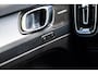 Volvo XC40 1.5 T4 Plug-in Hybrid Plus Bright | PHEV | Achteruitrijcamera | Harman Kardon Audio | Keyless Entry | Elektrische Achterklep | Navigatie | Apple Carplay | Android Auto | Elektrisch Verstelbare Voorstoelen | Stoelverwarming
