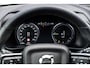 Volvo XC40 1.5 T4 Plug-in Hybrid Plus Bright | PHEV | Achteruitrijcamera | Harman Kardon Audio | Keyless Entry | Elektrische Achterklep | Navigatie | Apple Carplay | Android Auto | Elektrisch Verstelbare Voorstoelen | Stoelverwarming