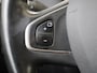 Renault Captur 0.9 TCe Intens | Android Auto | cruise control | electronic climate control | LED koplampen | lichtmetalen velgen 17" | navigatiesysteem | two-tone