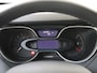 Renault Captur 0.9 TCe Intens | Android Auto | cruise control | electronic climate control | LED koplampen | lichtmetalen velgen 17" | navigatiesysteem | two-tone