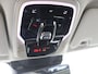 Lynk & Co 01 1.5 | achteropkomend verkeer waarschuwing | airco automatisch | Apple Carplay/Android cruise control adaptief | dodehoek detectie | file assistent | LED koplampen | lichtmetalen velgen 20" | navigatiesysteem full map | panoramadak | rijstrooksensor met correctie | voorstoelen verwarmd |