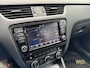 Skoda Octavia Combi 1.2 TSI Greentech Elegance Businessline|KEYLESS|XENON|TREKHAAK|CANTON AUDIO|D-RIEM VV