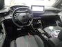 Peugeot e-2008 EV GT Avantage 54 kWh | 12.500km | NL auto | Fase 3 laden | Navigatie | Camera voor + achter | Adaptieve cruise control |