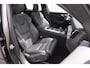 Volvo XC60 T6 350PK Automaat AWD Plus Bright / Panoramadak / Climate control / Parkeersensoren met camera / Elektrische stoelen / elektrische achterklep / Lederen bekleding / Apple carplay / Allseason banden
