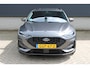 Ford Focus Wagon 1.0 EcoBoost Hybrid 155pk Powershift ST-Line X | Adaptieve Cruise Control | Camera achter | Parkeerensoren voor en achter | Navigatie | Trekhaak