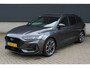Ford Focus Wagon 1.0 EcoBoost Hybrid 155pk Powershift ST-Line X | Adaptieve Cruise Control | Camera achter | Parkeerensoren voor en achter | Navigatie | Trekhaak