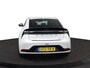 Toyota Prius 2.0 Plug-in Executive | Apple Carplay/Android Auto | Stoel/Stuurverwarming | Elektrische Achterklep | Parkeersensoren |