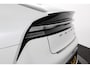 Toyota Prius 2.0 Plug-in Executive | Apple Carplay/Android Auto | Stoel/Stuurverwarming | Elektrische Achterklep | Parkeersensoren |