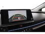 Toyota Prius 2.0 Plug-in Executive | Apple Carplay/Android Auto | Stoel/Stuurverwarming | Elektrische Achterklep | Parkeersensoren |