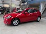 Mazda 2 1.5 SKYACTIV-G 90PK Dynamic | Navigatie | Airco | Lm velgen | Parkeersensoren | Cruise control | NAP | Rijklaar prijs!
