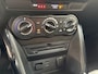 Mazda 2 1.5 SKYACTIV-G 90PK Dynamic | Navigatie | Airco | Lm velgen | Parkeersensoren | Cruise control | NAP | Rijklaar prijs!