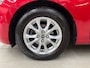Mazda 2 1.5 SKYACTIV-G 90PK Dynamic | Navigatie | Airco | Lm velgen | Parkeersensoren | Cruise control | NAP | Rijklaar prijs!