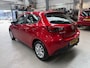 Mazda 2 1.5 SKYACTIV-G 90PK Dynamic | Navigatie | Airco | Lm velgen | Parkeersensoren | Cruise control | NAP | Rijklaar prijs!