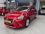 Mazda 2 1.5 SKYACTIV-G 90PK Dynamic | Navigatie | Airco | Lm velgen | Parkeersensoren | Cruise control | NAP | Rijklaar prijs!