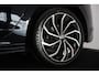 Volkswagen Golf 1.5 TSI 150Pk R-LINE Business FULL LED | CARPLAY | ACC | STUUR+STOELVERW | NAVI | DAB | PDC V+A | LMV