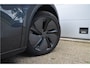 Tesla Model Y Premium Long Range RWD 75 kWh Juniper, AutoPilot4.0 Ryzen (FSD 99,- p/mnd)