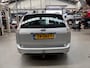 Ford Focus 1.8 16V 125PK Limited | Airco | Trekhaak | Navigatie | LM velgen | Voorruit verwarming | Nieuwe APK | NAP | Rijklaar prijs!