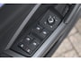 Audi RS Q3 Sportback RSQ3 TFSI 400pk Panoramadak Sonos Trekhaak 21" LMV BOMVOL Rode stiksels Carbon