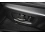 Land Rover Range Rover Evoque 1.5 P300e AWD R-Dynamic SE | Leder | Adaptive Cruise | Dodehoek Detectie | Elekt. Achterklep | Stoel / Stuur & Voorruitverwarming