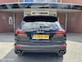 Porsche Cayenne 3.0 S E-Hybrid | Camera | Clima | Cruise | LM Velgen | Lederen bekleding | Memory chairs |