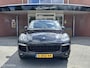 Porsche Cayenne 3.0 S E-Hybrid | Camera | Clima | Cruise | LM Velgen | Lederen bekleding | Memory chairs |