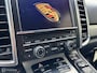 Porsche Cayenne 3.0 S E-Hybrid | Camera | Clima | Cruise | LM Velgen | Lederen bekleding | Memory chairs |
