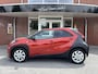 Toyota Aygo X 1.0 VVT-i MT Envy met 15.515 km | Clima | Two tone lak | LM Velgen | Camera | Keyless | St