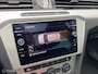 Volkswagen Passat Variant 1.4 TSI Comfortline Automaat en Schuifdak | Clima | Cruise | Navigatie | 1e Eigenaar | LM