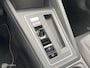 Volkswagen Golf Variant 1.0 eTSI Life Automaat als nieuw 2023 1e Eigenaar | PDC V+A | Navigatie | ACC | LED | LM V