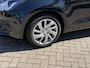 Suzuki Swift 1.2 Select Smart Hybrid met slechts 27.454km | ACC | Stoelverwarming | Airco | Bluetooth |