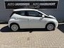 Toyota Aygo 1.0 VVT-i x-play Als nieuw | Airco | Apple Carplay/Android Auto | Bluetooth | Camera | RIJ