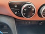 Hyundai i10 1.0i i-Motion Comfort Plus | Airco | LM Velgen | Stoel en stuurverwarming | Privacy glas |