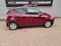 Hyundai i10 1.0i i-Motion Comfort Plus | Airco | LM Velgen | Stoel en stuurverwarming | Privacy glas |